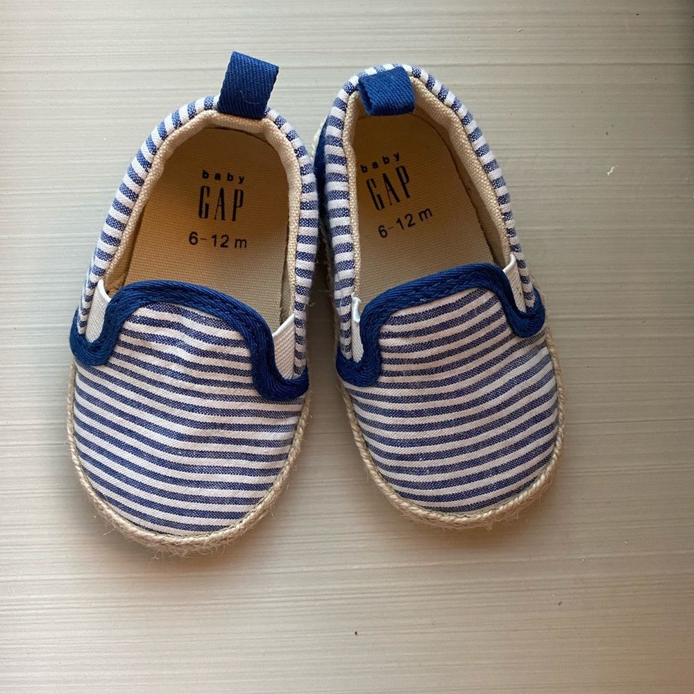 Gap Espadrilles NWOT
